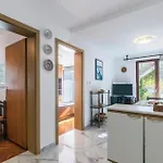 2 Bedroom In Daire *