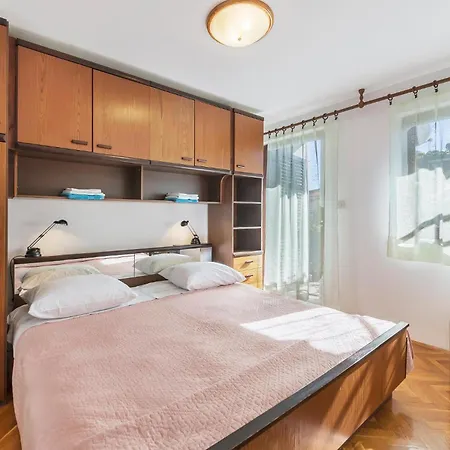 2 Bedroom In Daire