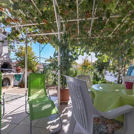 2 Bedroom In Apartament