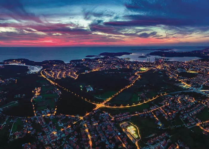 2 Bedroom In 公寓 普拉